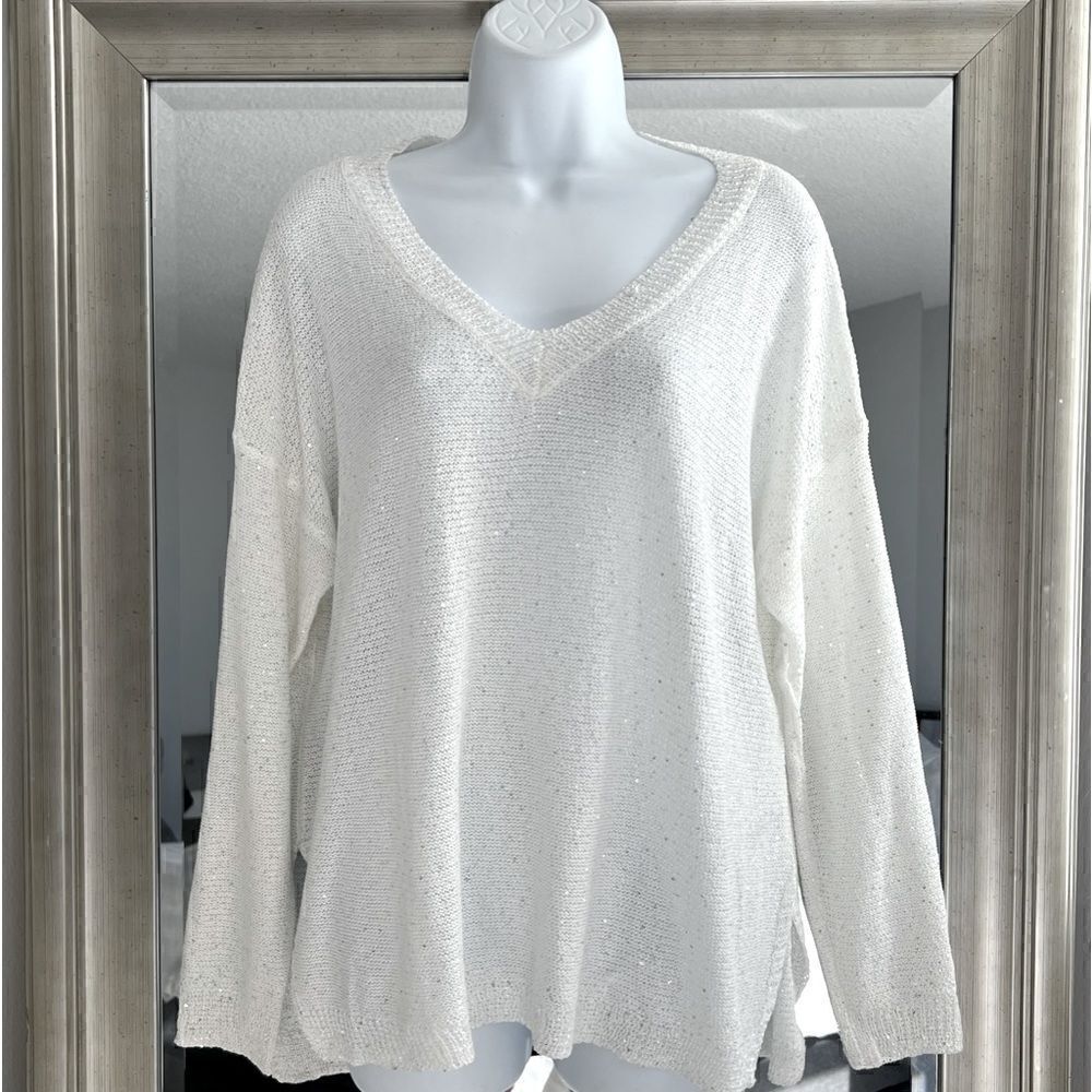 SIONI White V- Neck Knit Sweater Long Sleeve Size L.
